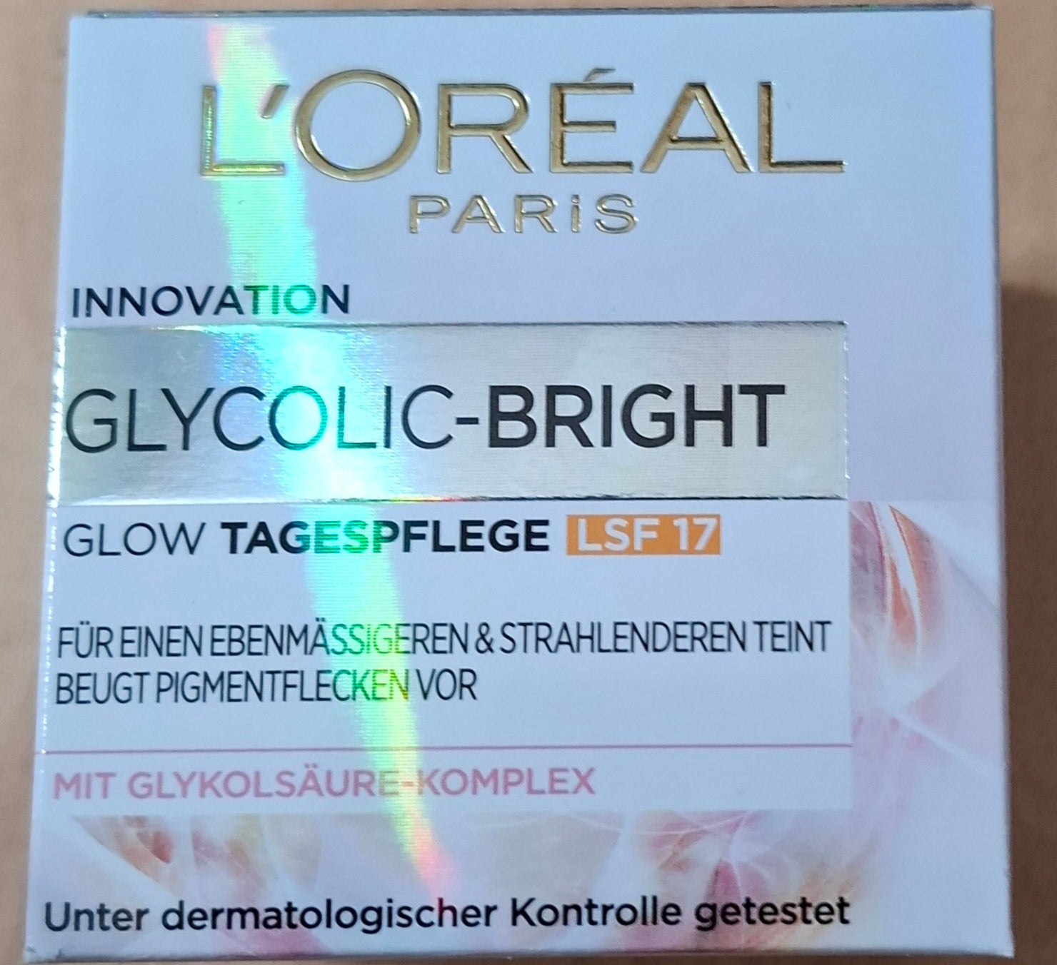 L'Oréal Paris Glycolic-Bright Glowing Cream Day 50ml, SPF17